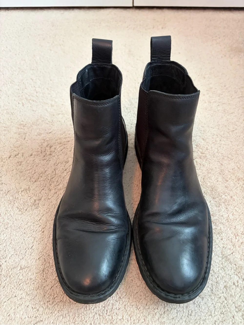 Born Men's Black Leather Chelsea Ankle Boots Slip-On Comfort Round Toe Sz 11.5 M